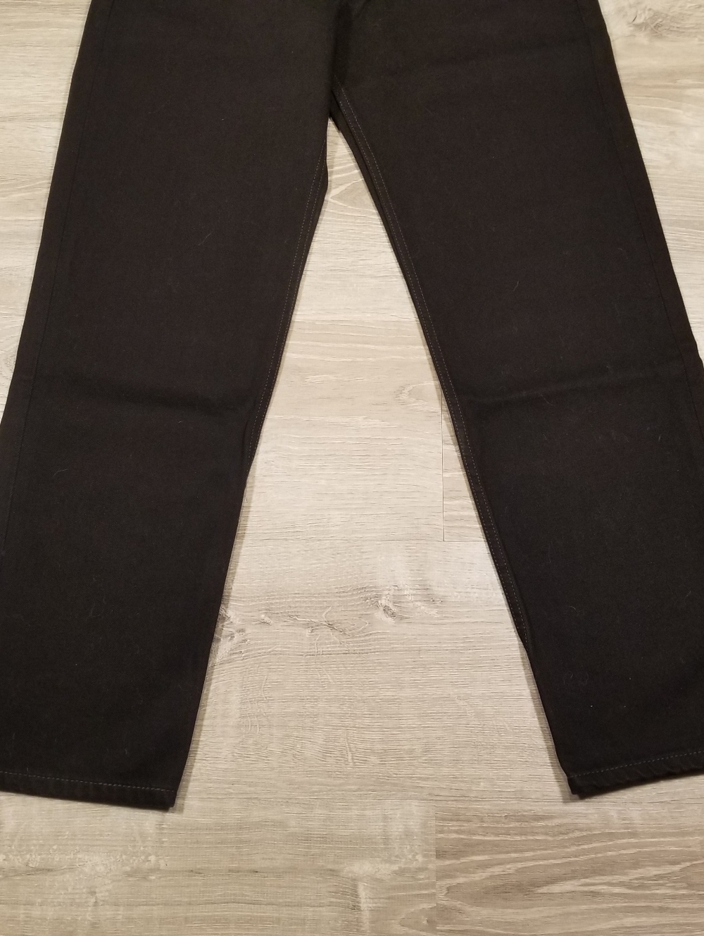 NWT Levis 550 Relaxed Fit Straight Leg Jeans Mens Size 33x32 Black Denim - Picture 3 of 7